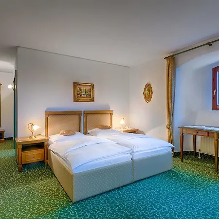 Schloss Krumbach 4* Krumbach (Lower Austria)