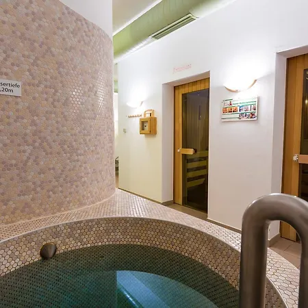 Hotel Schloss Krumbach